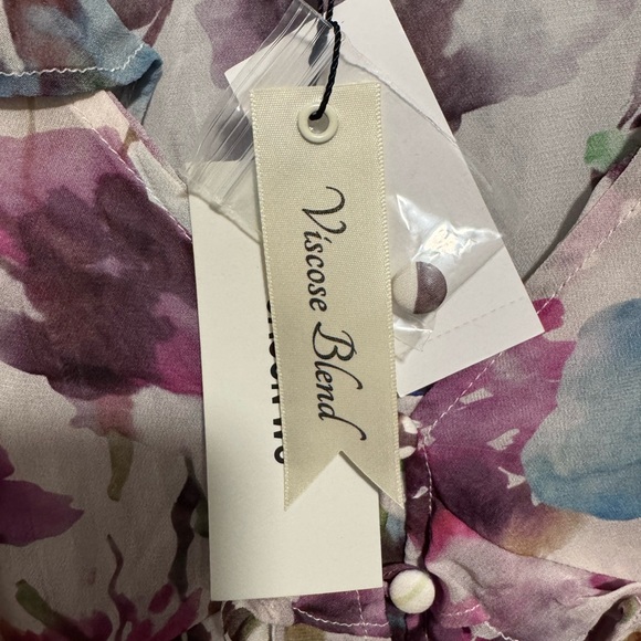 NWT- Jason Wu- Women’s Soft Floral V-Neck Blouse. Size M - Picture 4 of 9